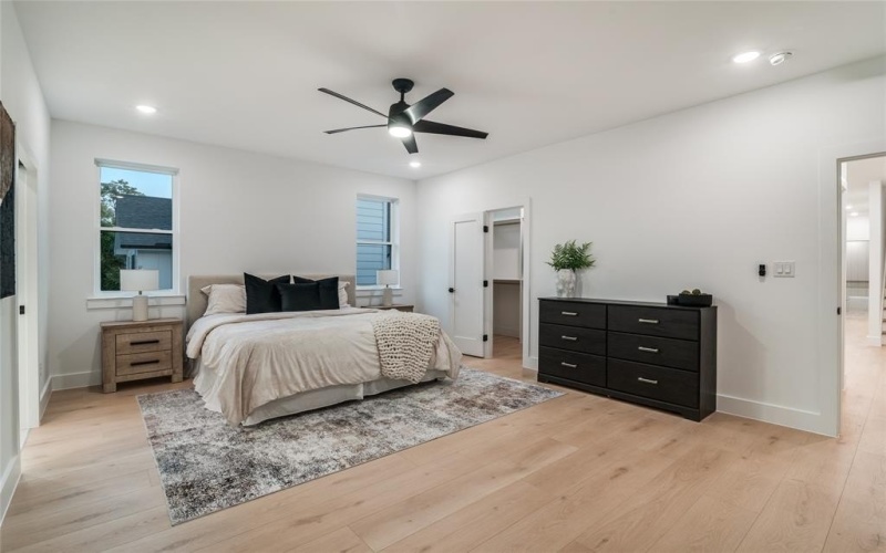 404 Parkview Avenue, Dallas, TX 75223, 3 Bedrooms Bedrooms, ,2 BathroomsBathrooms,Residential,For Sale,404 Parkview Avenue,0,21059062