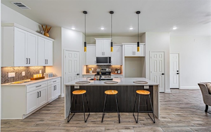 5511 Cold Water Trail, Granbury, TX 76048, 3 Bedrooms Bedrooms, ,2 BathroomsBathrooms,Residential,For Sale,5511 Cold Water Trail,0,21060000