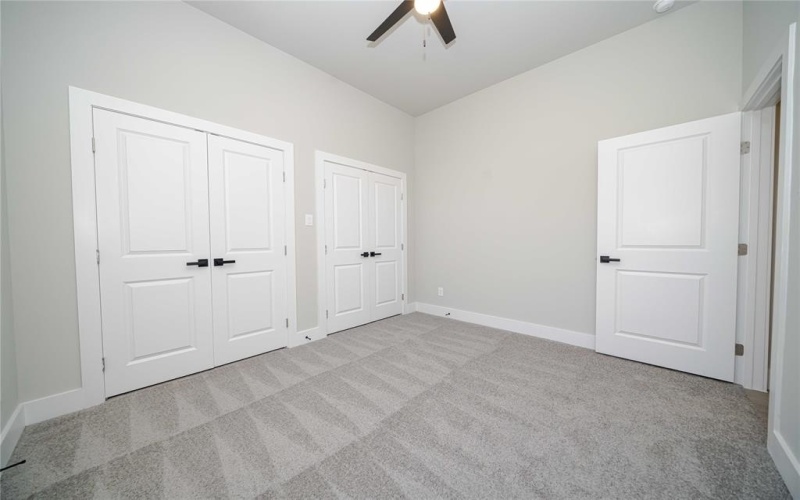101 S Getzendaner Street, Waxahachie, TX 75165, 4 Habitaciones Habitaciones , ,2 BañosBaños,Residential,En Venta,101 S Getzendaner Street,0,21061650