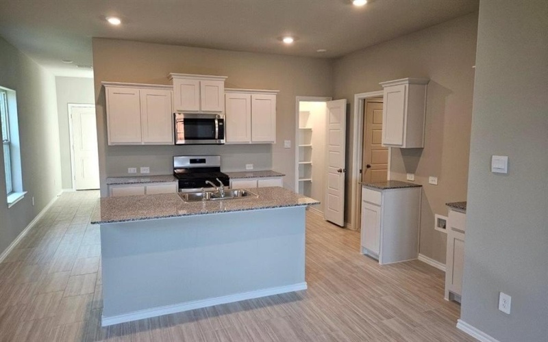 505 SHADED GROVE Drive, Denton, TX 76259, 3 Habitaciones Habitaciones , ,2 BañosBaños,Residential,En Venta,505 SHADED GROVE Drive,0,21061972