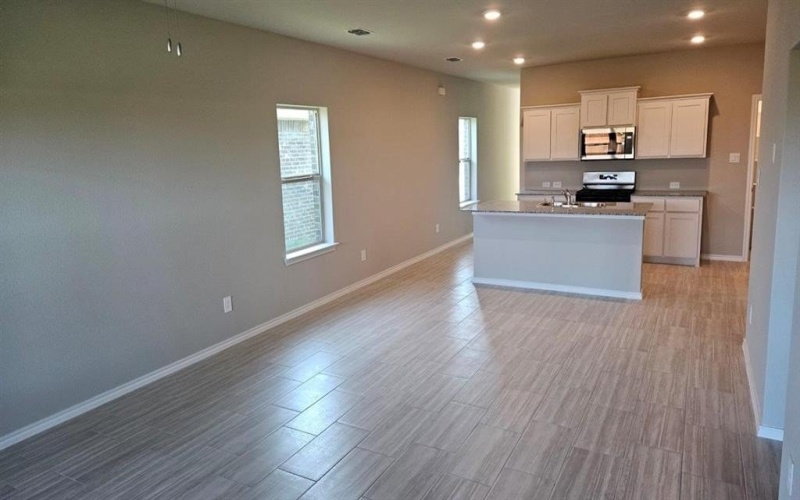 505 SHADED GROVE Drive, Denton, TX 76259, 3 Habitaciones Habitaciones , ,2 BañosBaños,Residential,En Venta,505 SHADED GROVE Drive,0,21061972