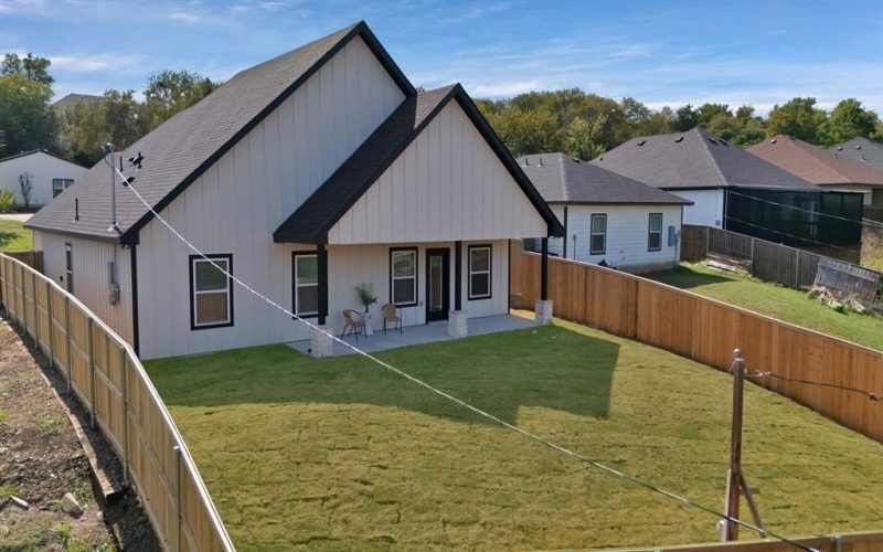 2806 NW 17th Street, Fort Worth, TX 76106, 3 Bedrooms Bedrooms, ,2 BathroomsBathrooms,Residential,For Sale,2806 NW 17th Street,0,21061846