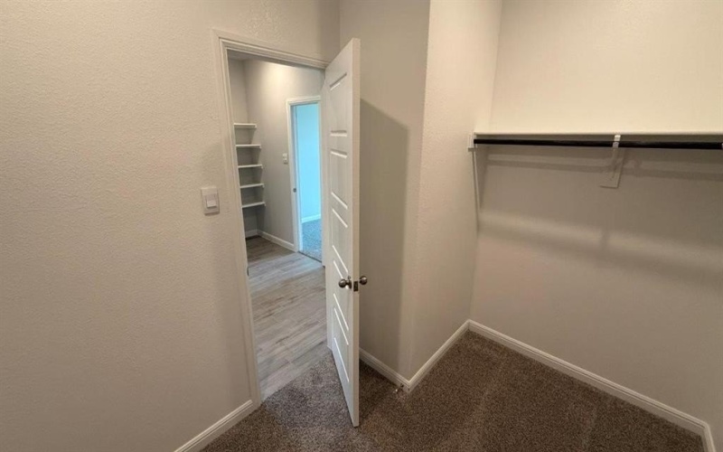 1612 SEABISCUIT Drive, Granbury, TX 76049, 4 Bedrooms Bedrooms, ,2 BathroomsBathrooms,Residential,For Sale,1612 SEABISCUIT Drive,0,21062488