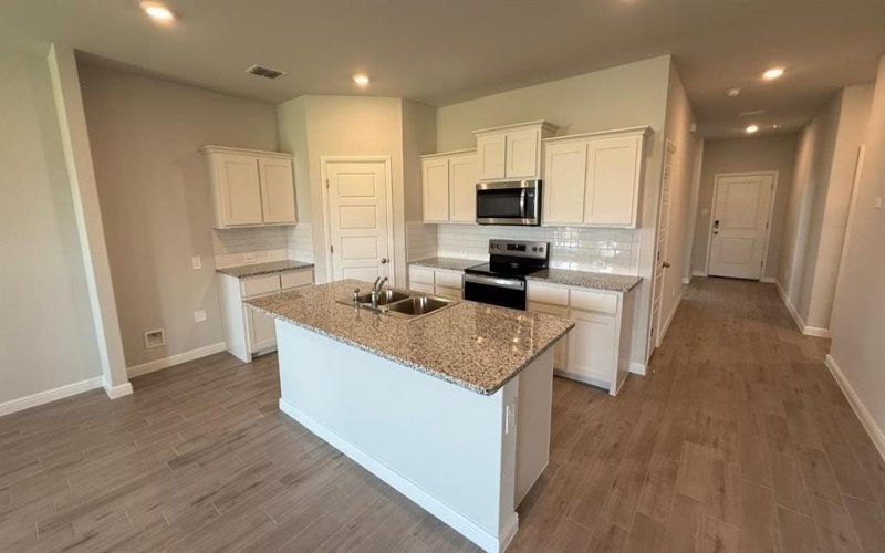 1612 SEABISCUIT Drive, Granbury, TX 76049, 4 Bedrooms Bedrooms, ,2 BathroomsBathrooms,Residential,For Sale,1612 SEABISCUIT Drive,0,21062488
