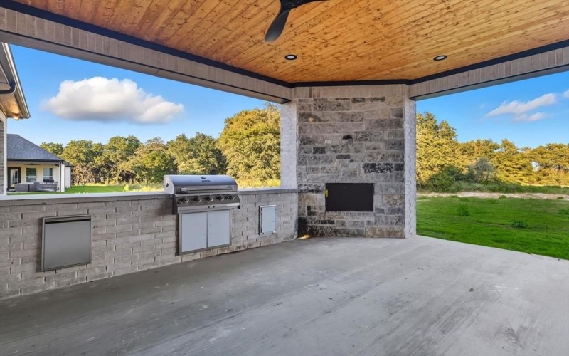 2061 Glenhollow Drive, Weatherford, TX 76088, 5 Habitaciones Habitaciones , ,3 BañosBaños,Residential,En Venta,2061 Glenhollow Drive,0,21062590