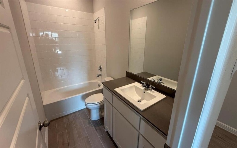 308 GALLANT MAN Court, Granbury, TX 76049, 4 Habitaciones Habitaciones , ,2 BañosBaños,Residential,En Venta,308 GALLANT MAN Court,0,21062597