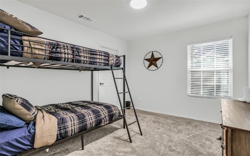 308 S 3rd, Bonham, TX 75418, 3 Bedrooms Bedrooms, ,2 BathroomsBathrooms,Residential,For Sale,308 S 3rd,0,21062704