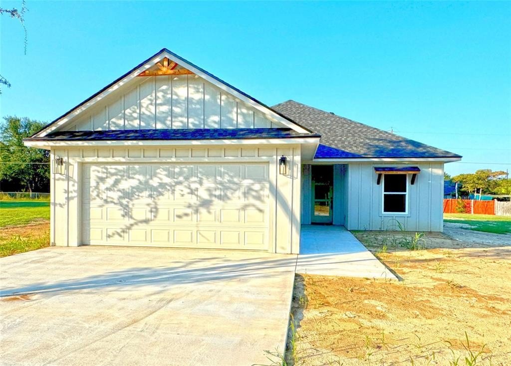 224 Hazelwood Drive, Woodway, TX 76712, 4 Bedrooms Bedrooms, ,2 BathroomsBathrooms,Residential,For Sale,224 Hazelwood Drive,0,21062736