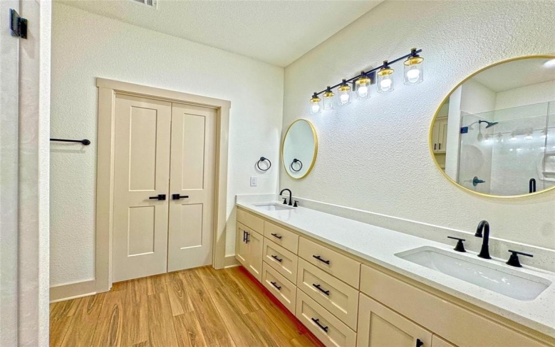 224 Hazelwood Drive, Woodway, TX 76712, 4 Bedrooms Bedrooms, ,2 BathroomsBathrooms,Residential,For Sale,224 Hazelwood Drive,0,21062736