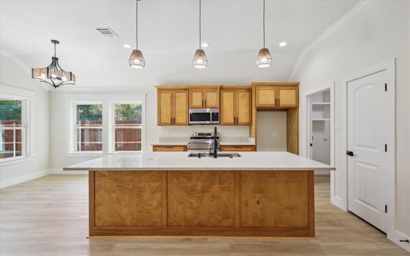 633 Kimbrough, White Settlement, TX 76108, 3 Bedrooms Bedrooms, ,2 BathroomsBathrooms,Residential,For Sale,633 Kimbrough,0,21062672