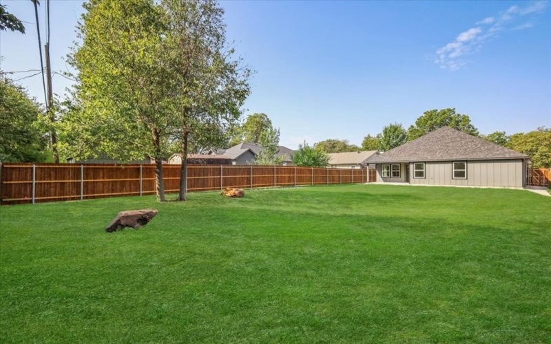 633 Kimbrough, White Settlement, TX 76108, 3 Bedrooms Bedrooms, ,2 BathroomsBathrooms,Residential,For Sale,633 Kimbrough,0,21062672