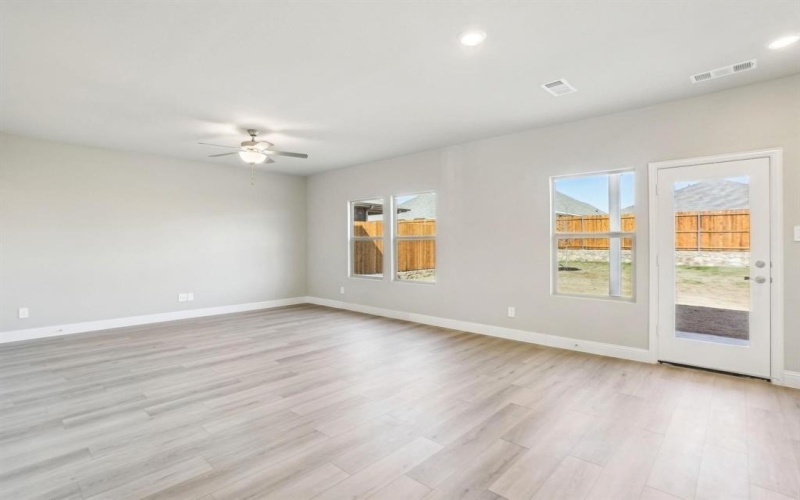 2211 Gustavus Drive, Sherman, TX 75092, 4 Habitaciones Habitaciones , ,2 BañosBaños,Residential,En Venta,2211 Gustavus Drive,0,21062684