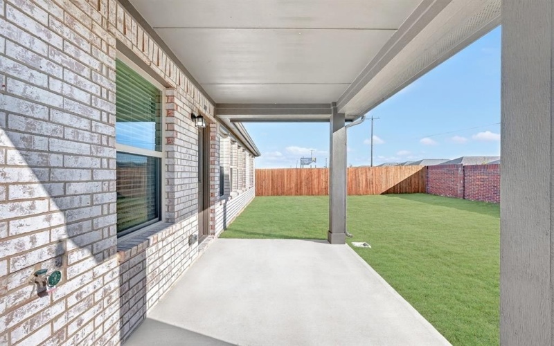 1805 Rushpea Drive, Royse City, TX 75189, 4 Bedrooms Bedrooms, ,2 BathroomsBathrooms,Residential,For Sale,1805 Rushpea Drive,0,21062721