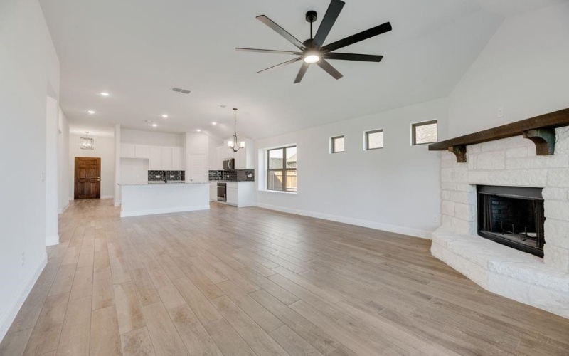 583 Mb S Way, Pilot Point, TX 76258, 3 Habitaciones Habitaciones , ,2 BañosBaños,Residential,En Venta,583 Mb S Way,0,21062733