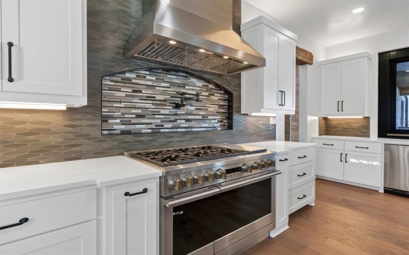 1003 Wax Wing Cove, Graford, TX 76449, 5 Bedrooms Bedrooms, ,6 BathroomsBathrooms,Residential,For Sale,1003 Wax Wing Cove,0,21062794