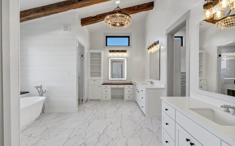 1003 Wax Wing Cove, Graford, TX 76449, 5 Bedrooms Bedrooms, ,6 BathroomsBathrooms,Residential,For Sale,1003 Wax Wing Cove,0,21062794