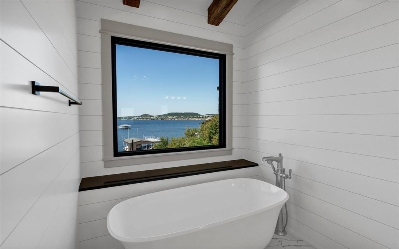 1003 Wax Wing Cove, Graford, TX 76449, 5 Bedrooms Bedrooms, ,6 BathroomsBathrooms,Residential,For Sale,1003 Wax Wing Cove,0,21062794