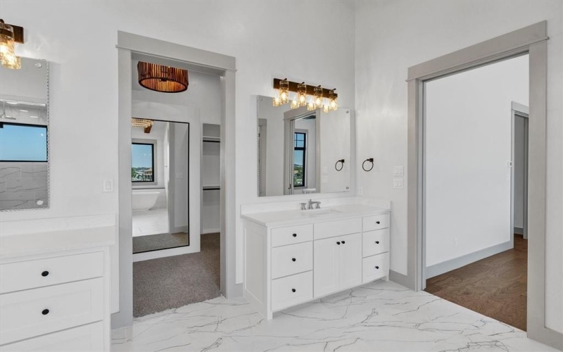 1003 Wax Wing Cove, Graford, TX 76449, 5 Bedrooms Bedrooms, ,6 BathroomsBathrooms,Residential,For Sale,1003 Wax Wing Cove,0,21062794