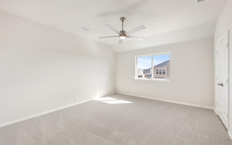 221 Coronado Court, Granbury, TX 76049, 5 Bedrooms Bedrooms, ,3 BathroomsBathrooms,Residential,For Sale,221 Coronado Court,0,21062827