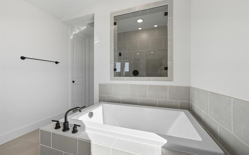 2229 Garnet Drive, Waxahachie, TX 75167, 4 Habitaciones Habitaciones , ,5 BañosBaños,Residential,En Venta,2229 Garnet Drive,0,21063183