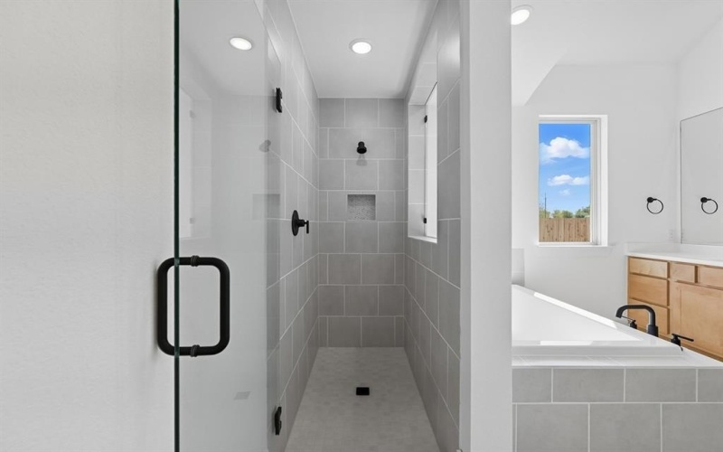 2229 Garnet Drive, Waxahachie, TX 75167, 4 Habitaciones Habitaciones , ,5 BañosBaños,Residential,En Venta,2229 Garnet Drive,0,21063183