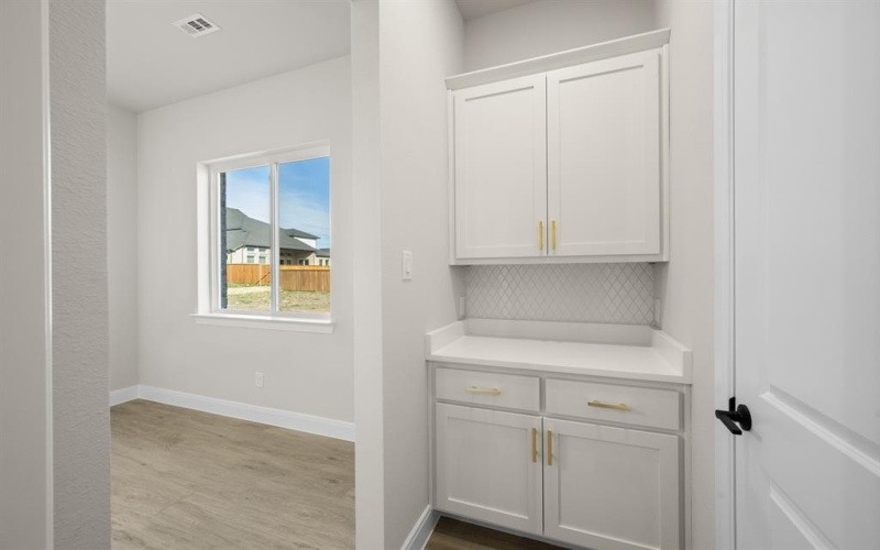 613 Bunchberry Street, Fort Worth, TX 76247, 4 Bedrooms Bedrooms, ,3 BathroomsBathrooms,Residential,For Sale,613 Bunchberry Street,0,21063201