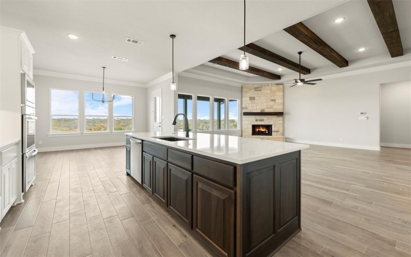 401 Texas Sage Trail, Weatherford, TX 76082, 4 Habitaciones Habitaciones , ,3 BañosBaños,Residential,En Venta,401 Texas Sage Trail,0,21063246