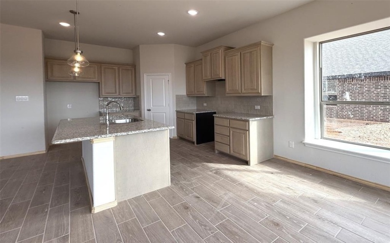 321 Los Llanos Road, Granbury, TX 76048, 4 Bedrooms Bedrooms, ,3 BathroomsBathrooms,Residential,For Sale,321 Los Llanos Road,0,21063278