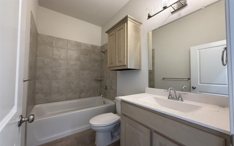 321 Los Llanos Road, Granbury, TX 76048, 4 Bedrooms Bedrooms, ,3 BathroomsBathrooms,Residential,For Sale,321 Los Llanos Road,0,21063278