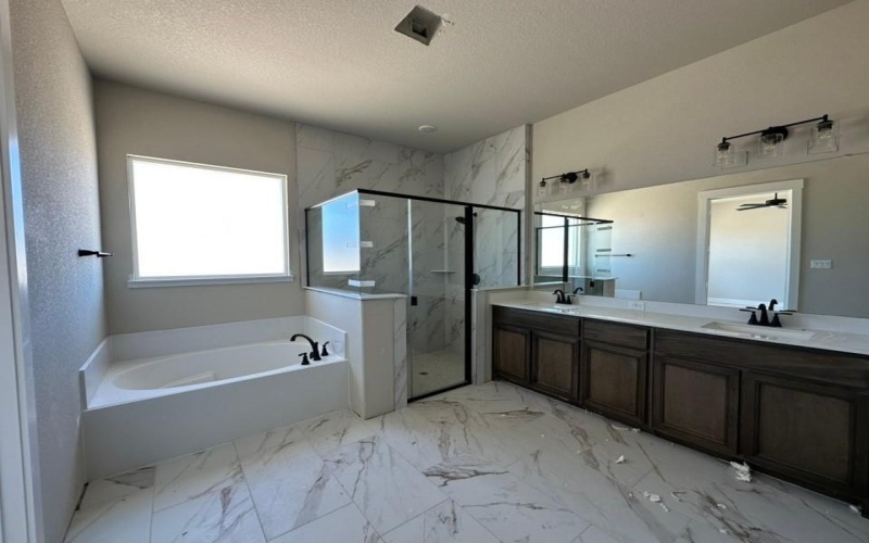 404 Texas Sage Trail, Weatherford, TX 76082, 4 Bedrooms Bedrooms, ,2 BathroomsBathrooms,Residential,For Sale,404 Texas Sage Trail,0,21063377