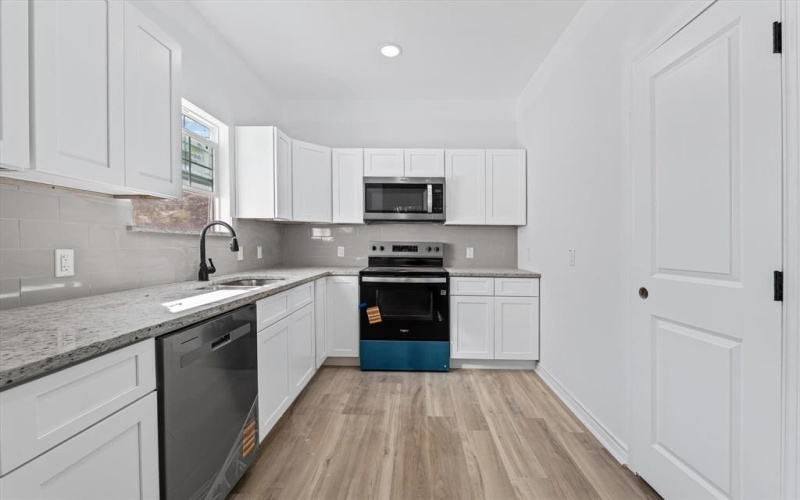 305 Meador Street, Moody, TX 76557, 3 Habitaciones Habitaciones , ,2 BañosBaños,Residential,En Venta,305 Meador Street,0,21063271