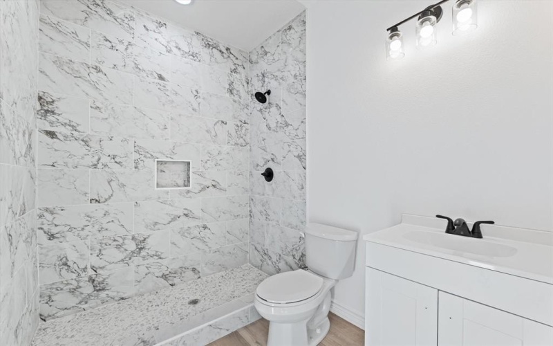 305 Meador Street, Moody, TX 76557, 3 Habitaciones Habitaciones , ,2 BañosBaños,Residential,En Venta,305 Meador Street,0,21063271