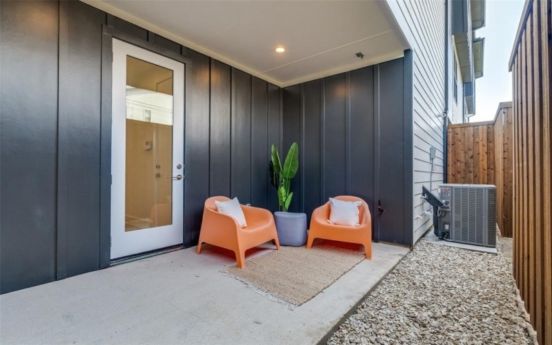 3940 Spring Valley Road #3, Farmers Branch, TX 75001, 2 Bedrooms Bedrooms, ,2 BathroomsBathrooms,Residential,For Sale,3940 Spring Valley Road,0,21063602