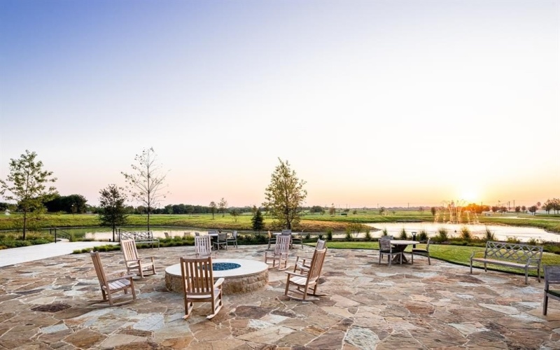 4317 Sandbrock Parkway, Aubrey, TX 76227, 4 Bedrooms Bedrooms, ,5 BathroomsBathrooms,Residential,For Sale,4317 Sandbrock Parkway,0,21063949