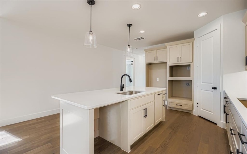 4432 Daisy Lane, Celina, TX 75078, 4 Habitaciones Habitaciones , ,3 BañosBaños,Residential,En Venta,4432 Daisy Lane,0,21064044