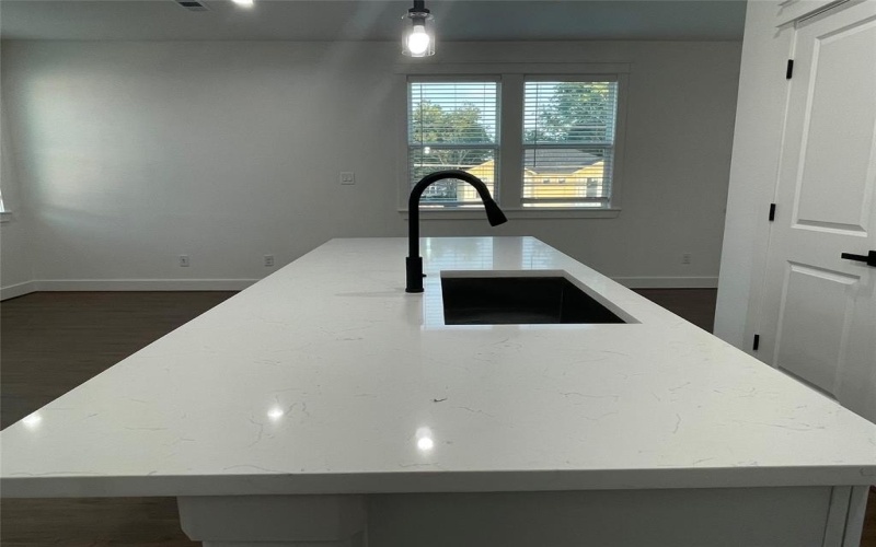 2726 1st Avenue, Dallas, TX 75210, 3 Bedrooms Bedrooms, ,2 BathroomsBathrooms,Residential,For Sale,2726 1st Avenue,0,21064046