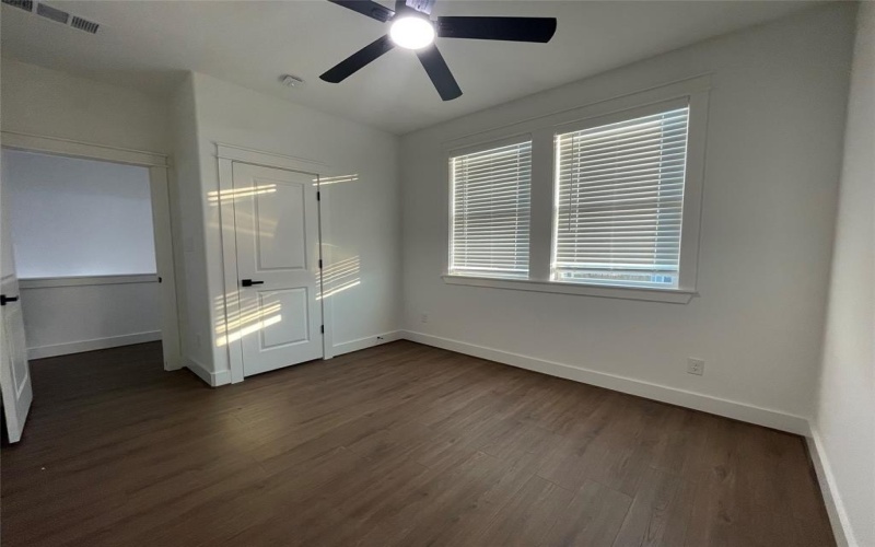 2726 1st Avenue, Dallas, TX 75210, 3 Bedrooms Bedrooms, ,2 BathroomsBathrooms,Residential,For Sale,2726 1st Avenue,0,21064046