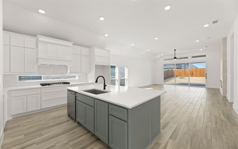 1704 Silla, Little Elm, TX 75068, 4 Bedrooms Bedrooms, ,3 BathroomsBathrooms,Residential,For Sale,1704 Silla,0,21064125