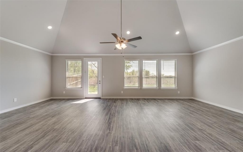 349 Preston Road, Mabank, TX 75147, 4 Bedrooms Bedrooms, ,2 BathroomsBathrooms,Residential,For Sale,349 Preston Road,0,21064166