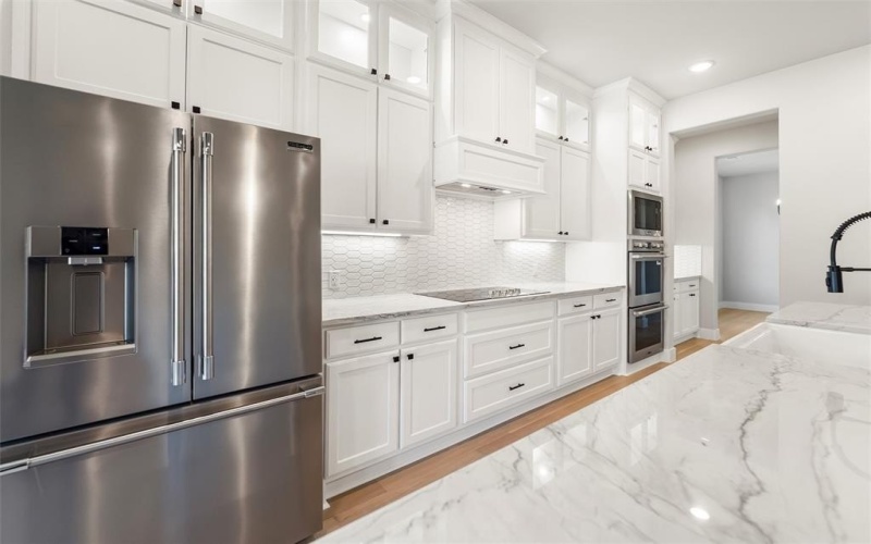 1240 Julian Drive, Van Alstyne, TX 75495, 4 Bedrooms Bedrooms, ,3 BathroomsBathrooms,Residential,For Sale,1240 Julian Drive,0,21064174