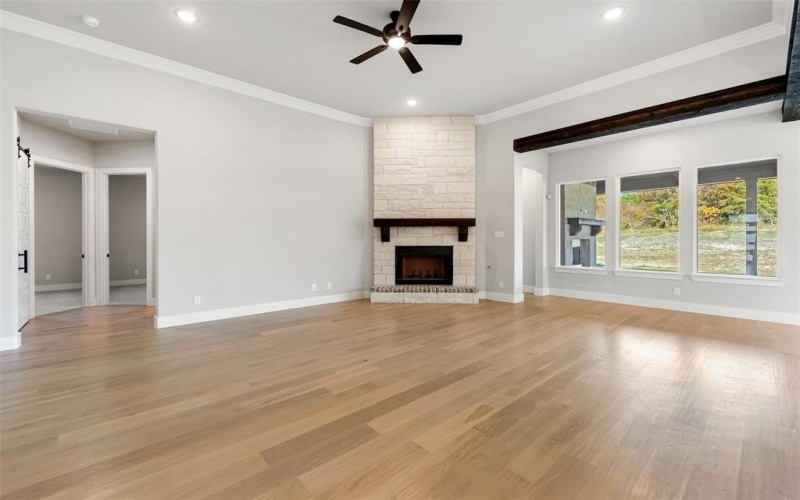 1240 Julian Drive, Van Alstyne, TX 75495, 4 Bedrooms Bedrooms, ,3 BathroomsBathrooms,Residential,For Sale,1240 Julian Drive,0,21064174