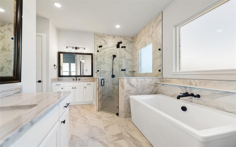 1240 Julian Drive, Van Alstyne, TX 75495, 4 Bedrooms Bedrooms, ,3 BathroomsBathrooms,Residential,For Sale,1240 Julian Drive,0,21064174