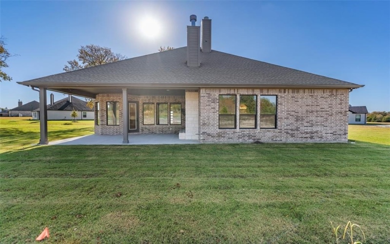 1240 Julian Drive, Van Alstyne, TX 75495, 4 Bedrooms Bedrooms, ,3 BathroomsBathrooms,Residential,For Sale,1240 Julian Drive,0,21064174