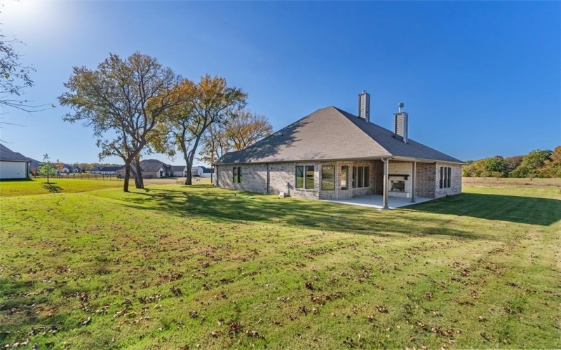 1240 Julian Drive, Van Alstyne, TX 75495, 4 Bedrooms Bedrooms, ,3 BathroomsBathrooms,Residential,For Sale,1240 Julian Drive,0,21064174