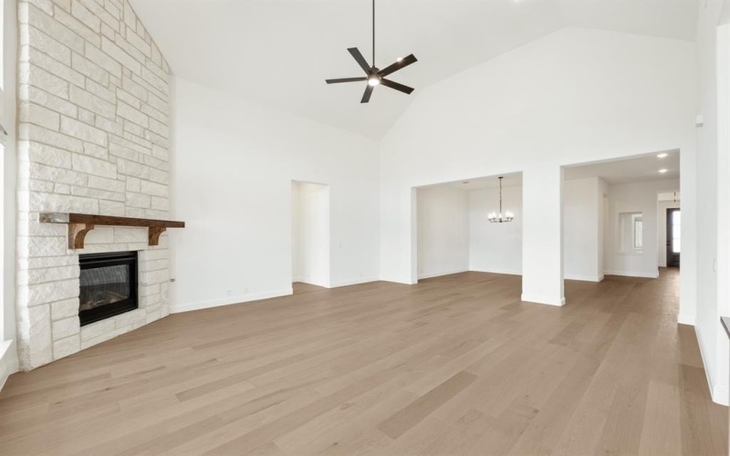 2307 Knapp Trail, Mansfield, TX 76063, 3 Bedrooms Bedrooms, ,2 BathroomsBathrooms,Residential,For Sale,2307 Knapp Trail,0,21064221