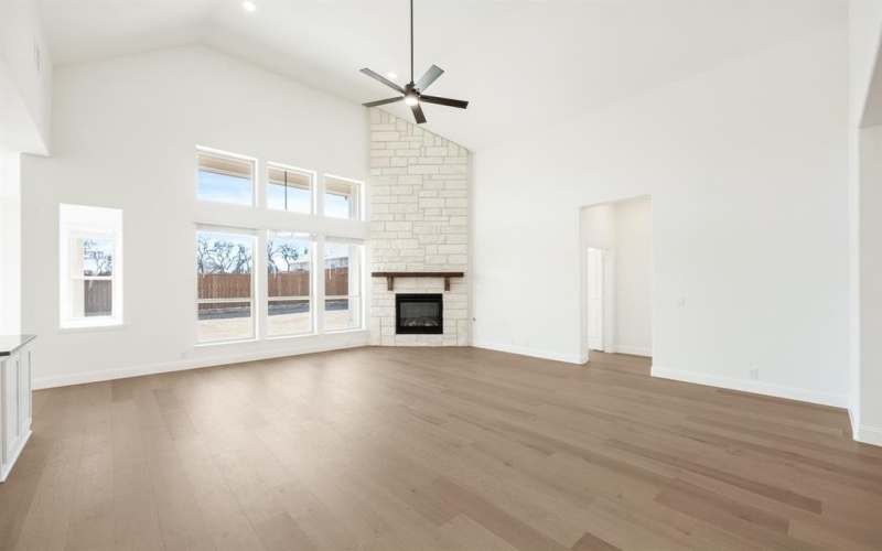 2307 Knapp Trail, Mansfield, TX 76063, 3 Bedrooms Bedrooms, ,2 BathroomsBathrooms,Residential,For Sale,2307 Knapp Trail,0,21064221