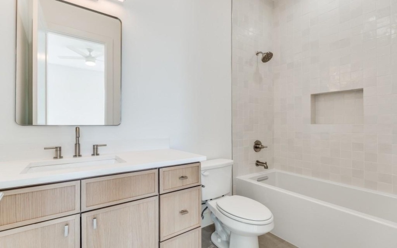 2410 N Prairie Avenue, Dallas, TX 75204, 4 Habitaciones Habitaciones , ,5 BañosBaños,Residential,En Venta,2410 N Prairie Avenue,0,21064241