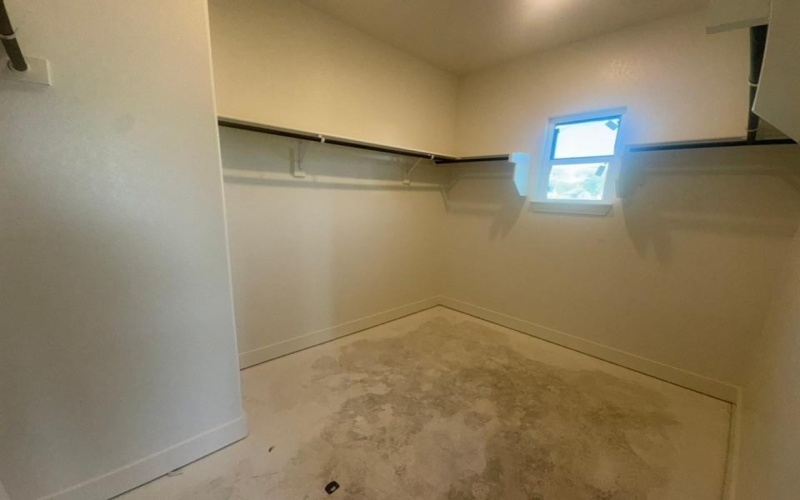 1445 Julian Drive, Van Alstyne, TX 75495, 4 Bedrooms Bedrooms, ,2 BathroomsBathrooms,Residential,For Sale,1445 Julian Drive,0,21064320