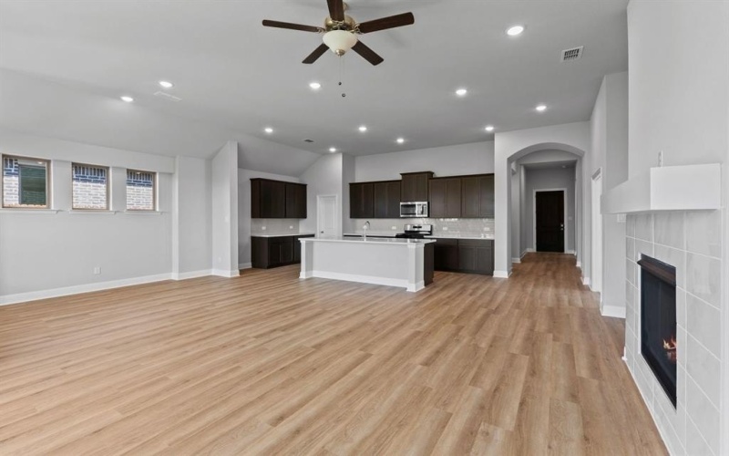4509 Brentfield Drive, Fort Worth, TX 76036, 3 Bedrooms Bedrooms, ,2 BathroomsBathrooms,Residential,For Sale,4509 Brentfield Drive,0,21064472