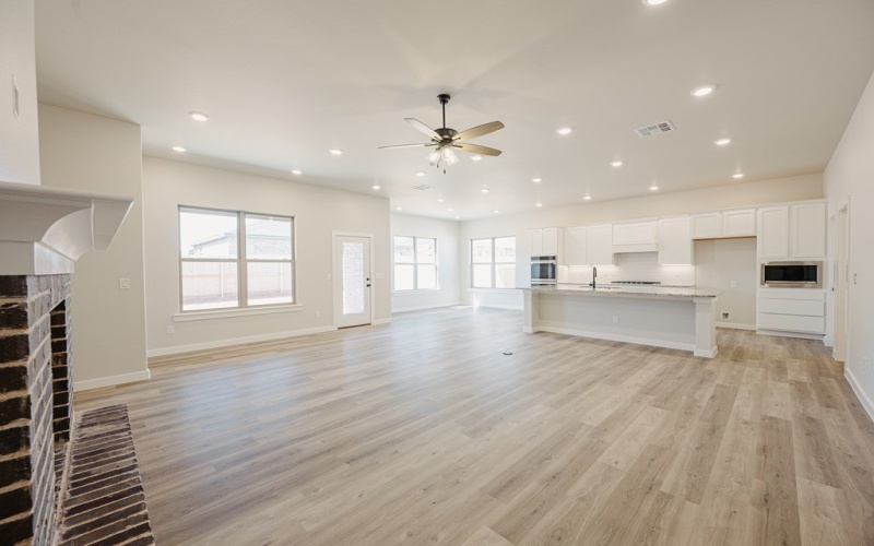 420 Trailblazer Ln, Odessa, TX 79765, 4 Bedrooms Bedrooms, ,3 BathroomsBathrooms,Residential,For Sale,420 Trailblazer Ln,0,163124